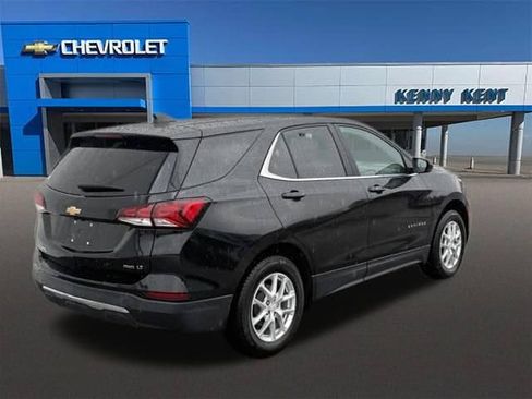 Used 2023 Chevrolet Equinox LT AWD/4WD image 5