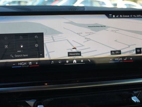 New 2026 BMW X5 xDrive40i w/ Climate Comfort Package image 17