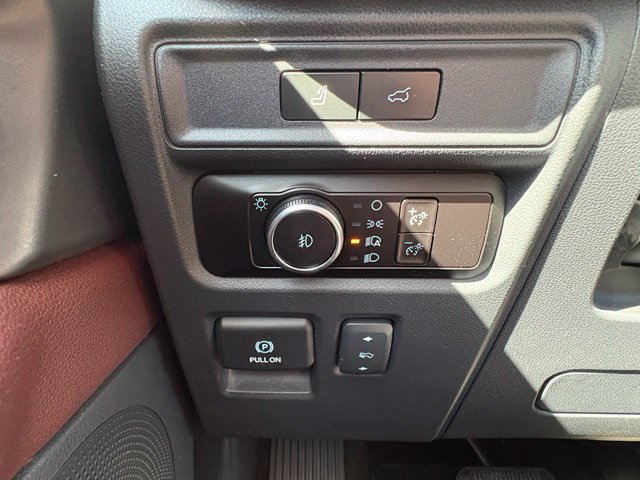 Used 2023 Ford Expedition Max Limited AWD/4WD image 17