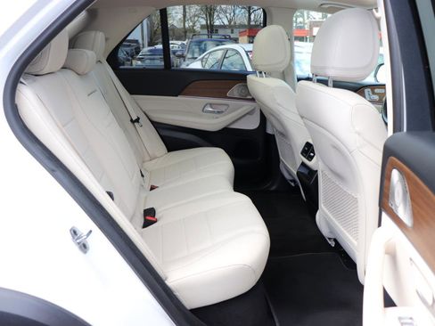 Used 2021 Mercedes-Benz GLE 350 4MATIC image 13