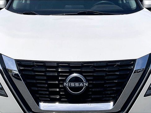 Certified 2023 Nissan Rogue SV AWD/4WD image 10