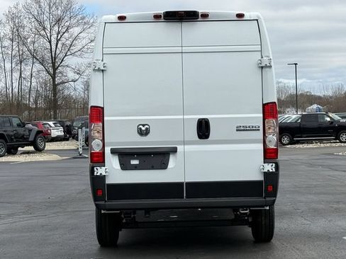 New 2026 RAM ProMaster 2500 FWD image 41
