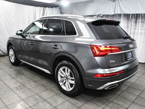 Used 2023 Audi Q5 2.0T Premium w/ Convenience Package AWD/4WD image 4