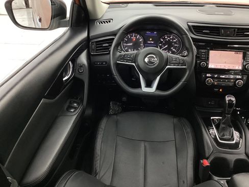Used 2018 Nissan Rogue SL w/ Premium Package AWD/4WD image 34