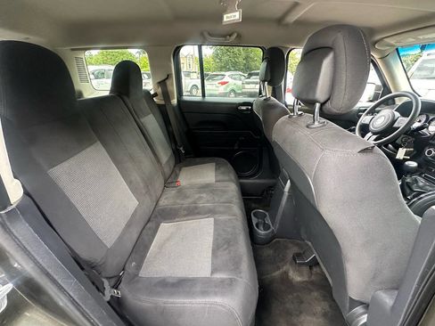 Used 2015 Jeep Patriot Sport image 10