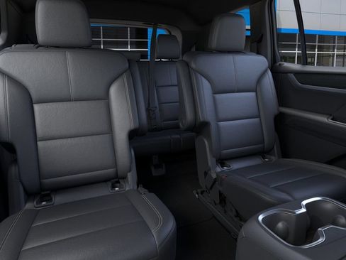 New 2026 GMC Acadia Elevation w/ Black Edition FWD image 17