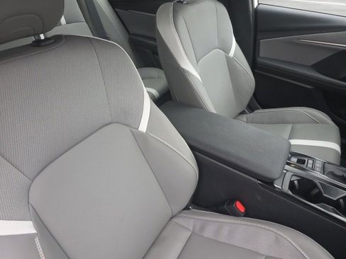 Used 2025 Toyota Camry SE image 14