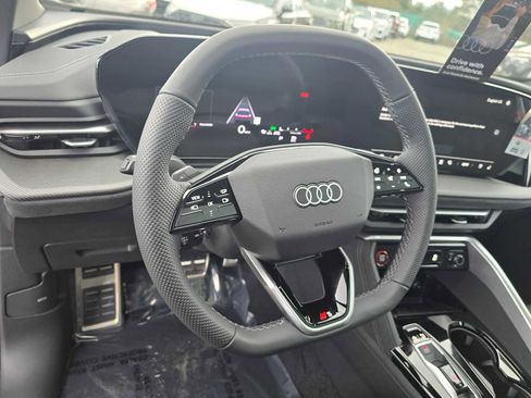 New 2025 Audi SQ5 Premium Plus image 26