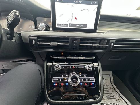 Used 2022 Lincoln Corsair Reserve w/ Sport Package image 22