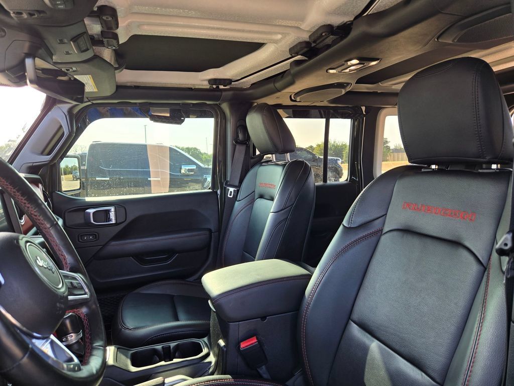 Used 2021 Jeep Wrangler Unlimited Rubicon AWD/4WD image 7