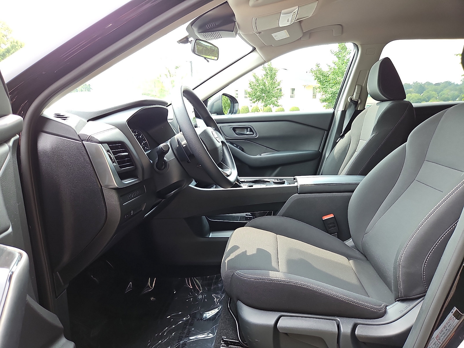 Certified 2026 Nissan Rogue S AWD/4WD image 13