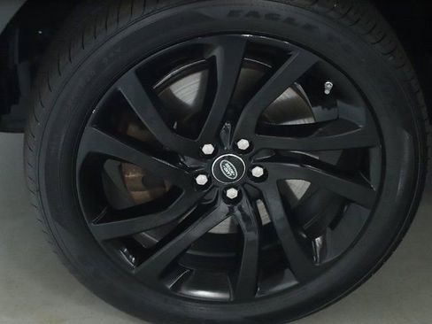Used 2019 Land Rover Discovery Sport HSE Luxury AWD/4WD image 38