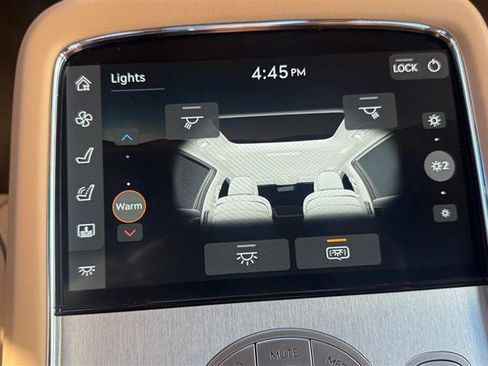Used 2023 Genesis G90 3.5T AWD/4WD image 33