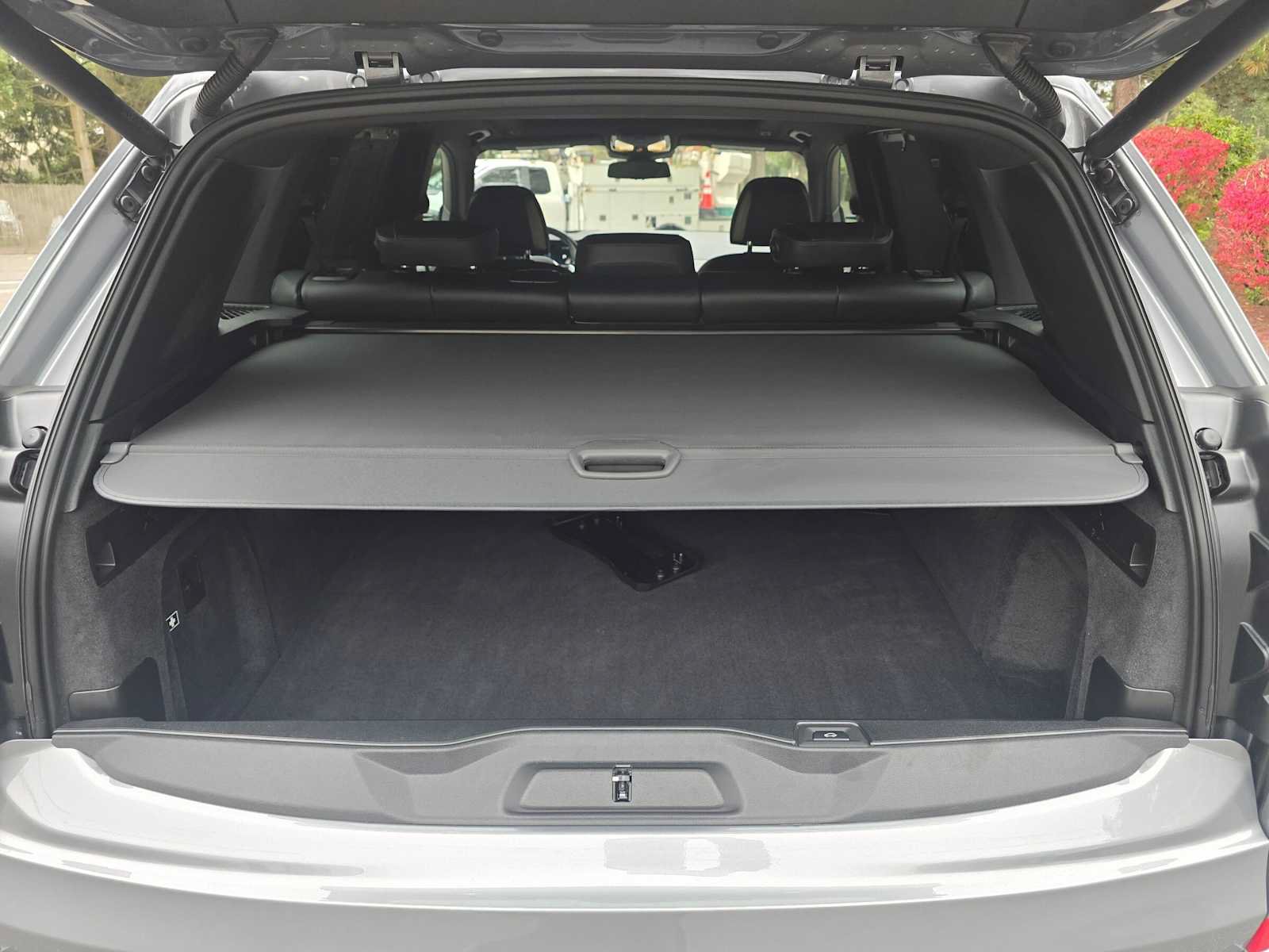 Used 2025 BMW X5 M60i AWD/4WD image 14