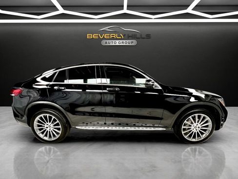 Used 2020 Mercedes-Benz GLC 300 4MATIC Coupe image 6