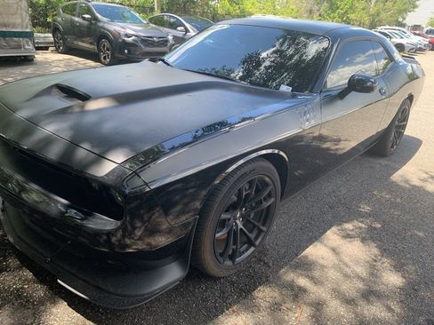 Used 2021 Dodge Challenger R/T Scat Pack w/ T/A Package RWD image 2