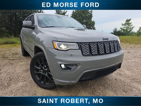 Used 2020 Jeep Grand Cherokee Altitude AWD/4WD image 1