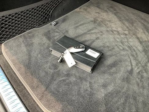 Certified 2023 Mercedes-Benz GLC 300 4MATIC image 35