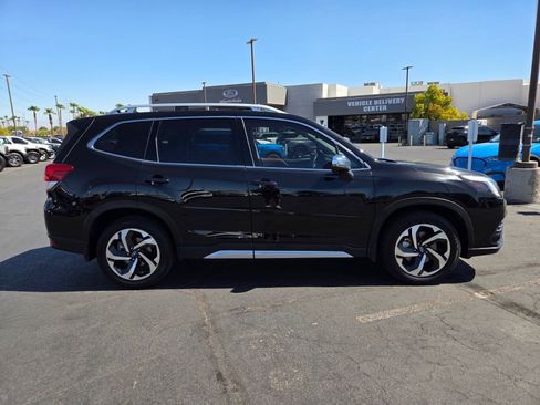 Used 2024 Subaru Forester Touring w/ POP Package 3 AWD/4WD image 7