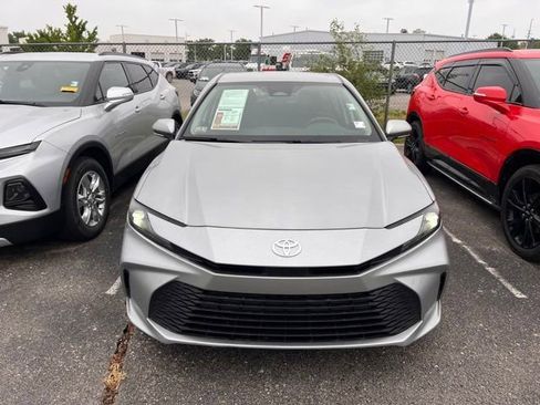 Used 2025 Toyota Camry LE FWD image 2