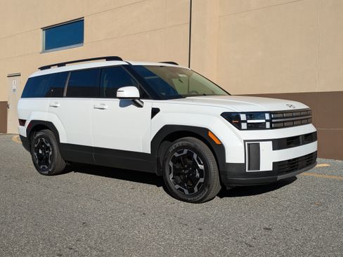 New 2026 Hyundai Santa Fe SEL image 2