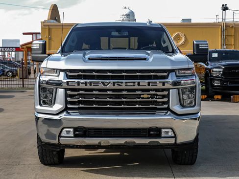 Used 2022 Chevrolet Silverado 3500 LTZ w/ LTZ Convenience Package AWD/4WD image 4