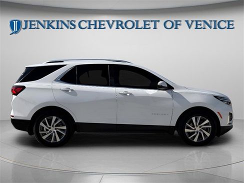 Used 2022 Chevrolet Equinox Premier image 6