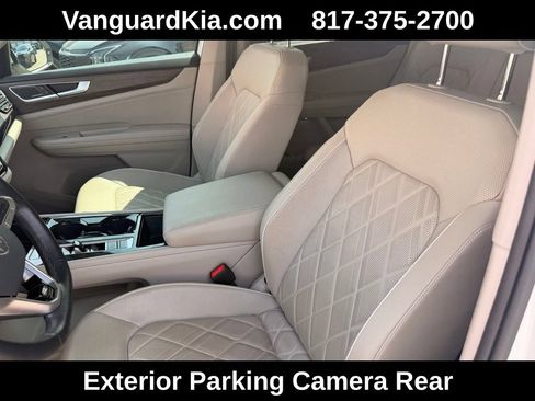 Used 2024 Volkswagen Atlas SEL Premium R-Line AWD/4WD image 13
