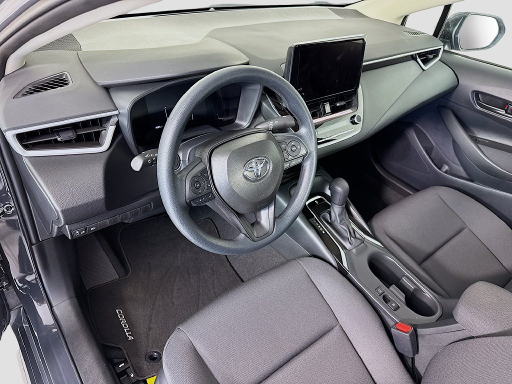 Used 2026 Toyota Corolla LE w/ Carpet Mat Package (TMS) FWD image 9