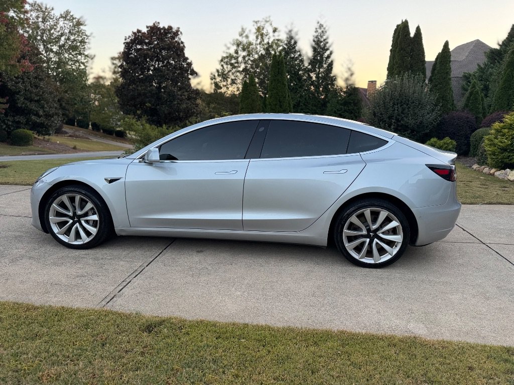 Used 2018 Tesla Model 3 Long Range AWD/4WD image 9