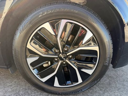 Used 2023 Kia EV6 GT-Line w/ GT-Line Suede Seat Package RWD image 40
