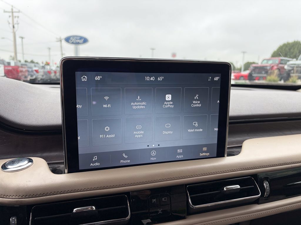 Used 2020 Lincoln Aviator Reserve w/ Equipment Group 202A AWD/4WD image 23