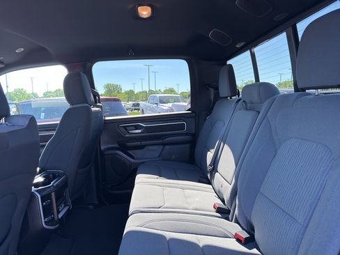 Used 2023 RAM 1500 Big Horn AWD/4WD image 33