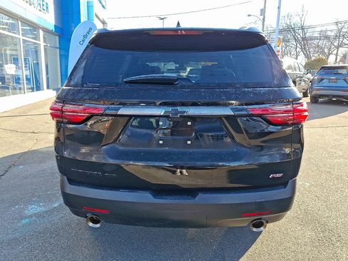 Used 2023 Chevrolet Traverse RS image 7