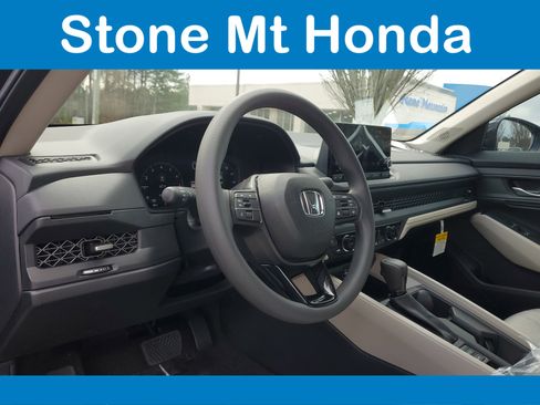 New 2025 Honda Accord SE image 16