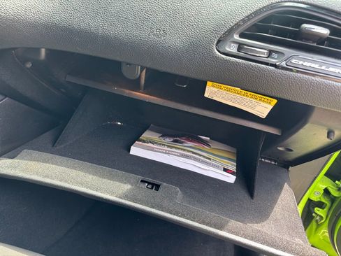 Used 2023 Dodge Challenger SXT image 31