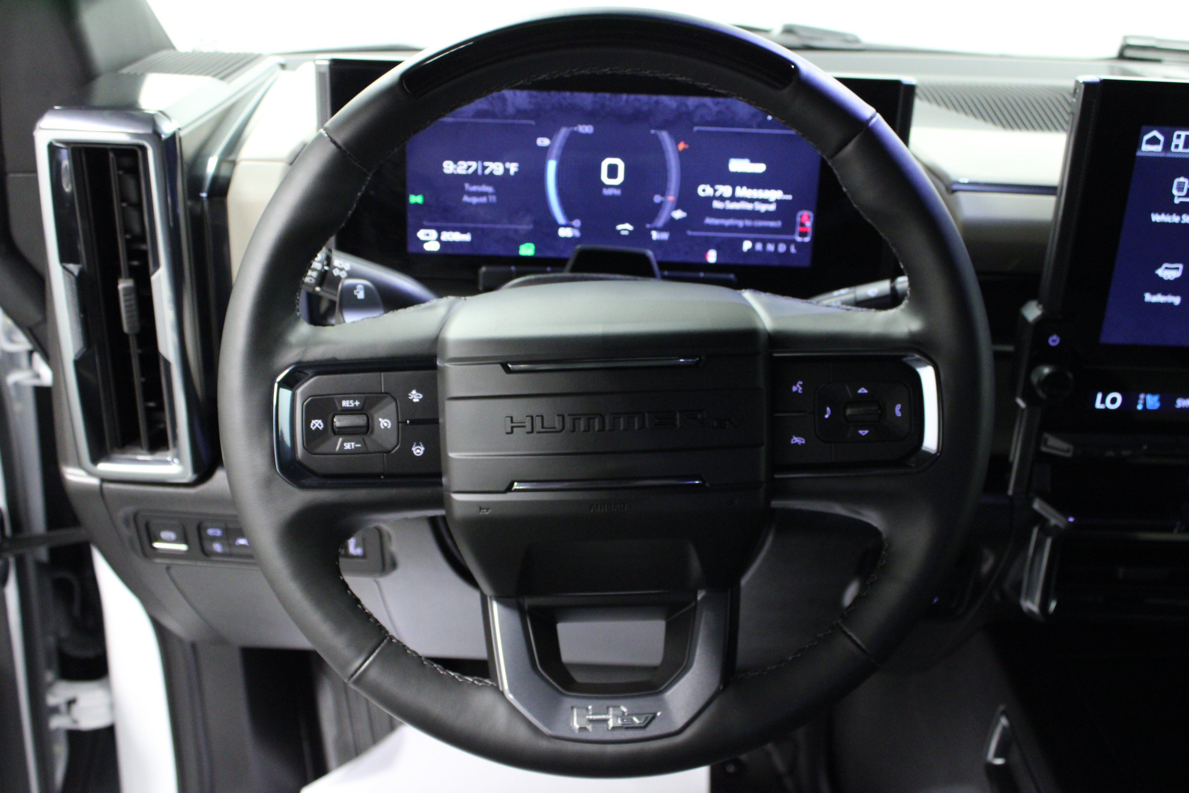 Used 2026 GMC Hummer EV SUV AWD/4WD image 17