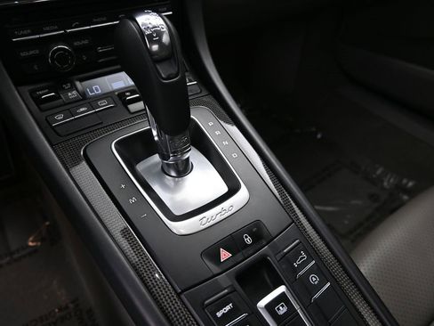 Used 2014 Porsche 911 Turbo S image 24