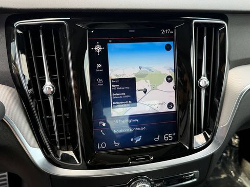 Used 2019 Volvo S60 T6 R-Design AWD/4WD image 21