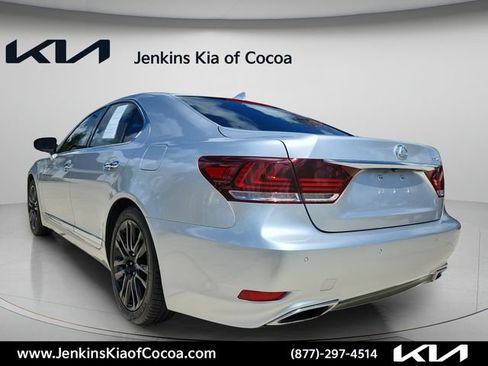 Used 2015 Lexus LS 460 w/ Comfort Package RWD image 7