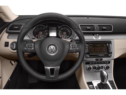Used 2015 Volkswagen CC Sport image 4