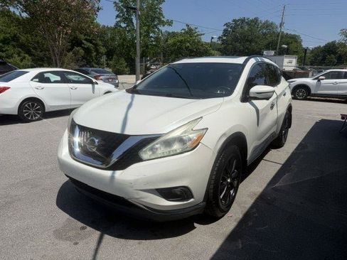 Used 2017 Nissan Murano SV w/ Premium Plus Package AWD/4WD image 2