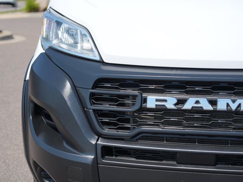 Used 2023 RAM ProMaster 2500 FWD image 9