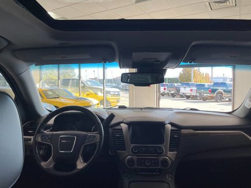 Used 2016 GMC Yukon Denali w/ Open Road Package image 25
