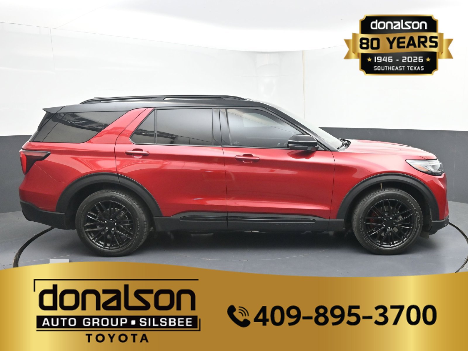 Used 2025 Ford Explorer ST-Line w/ Premium Package RWD image 2
