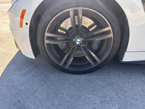 Used 2016 BMW M4 Coupe image 9