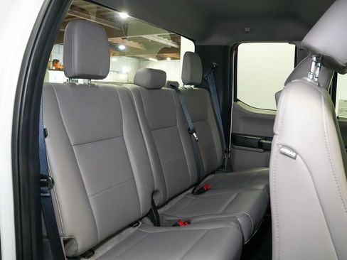 Used 2022 Ford F250 XL w/ Power Equipment Group RWD image 21