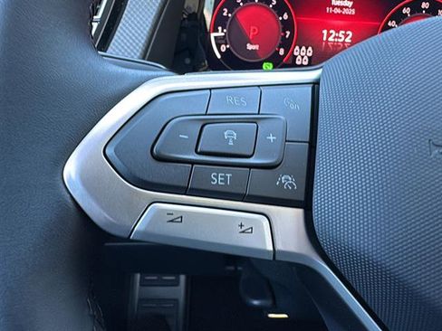 New 2026 Volkswagen Atlas Peak Edition AWD/4WD image 19