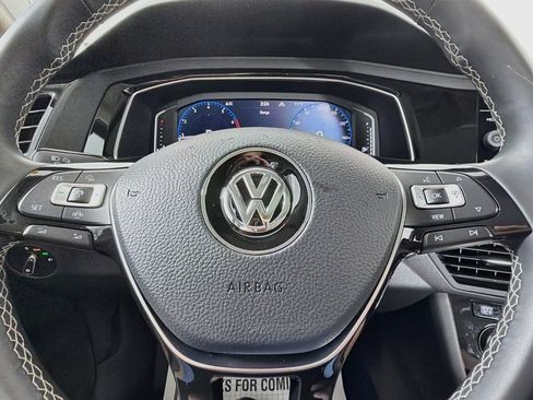Used 2021 Volkswagen Jetta SEL FWD image 11