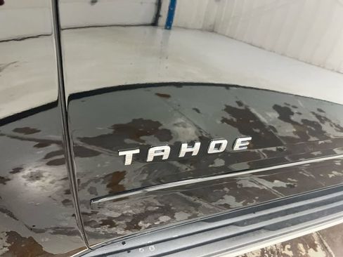 Used 2019 Chevrolet Tahoe Premier AWD/4WD image 28